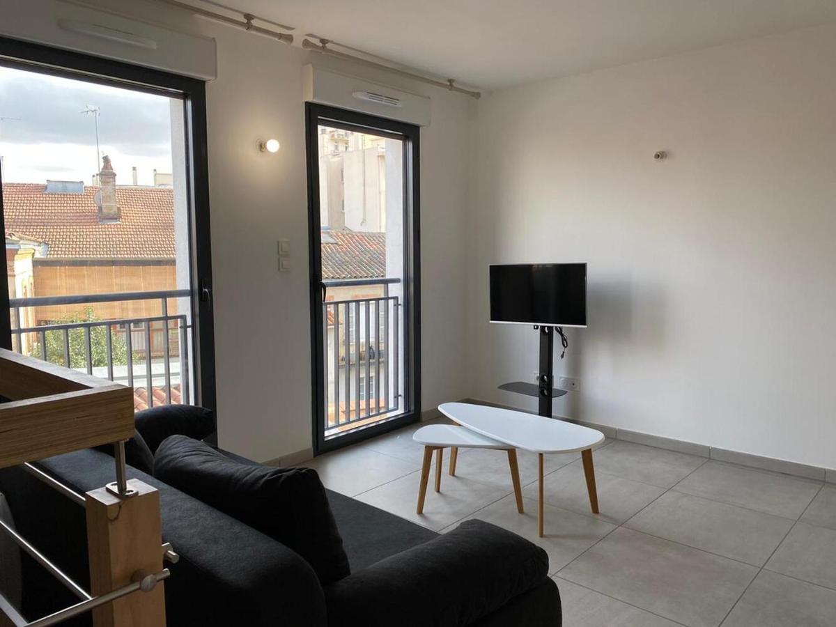 301 - Appartement Duplex Moderne - Jeanne D Arc, Toulouse Exterior photo