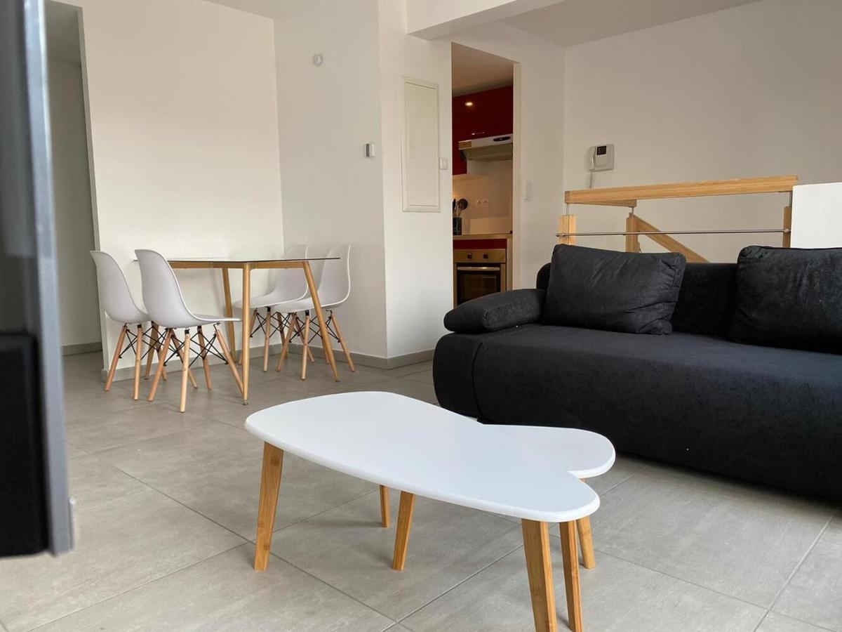 301 - Appartement Duplex Moderne - Jeanne D Arc, Toulouse Exterior photo
